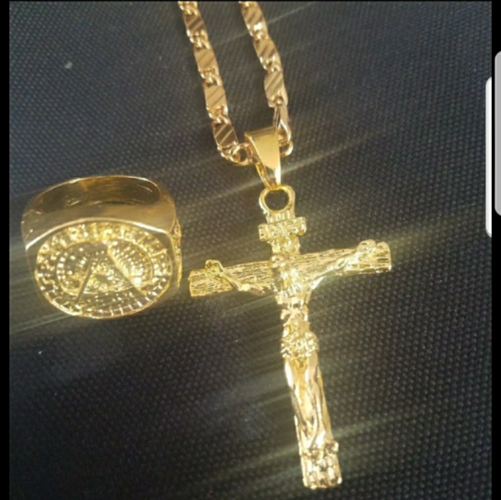 Necklace and ring size 8
